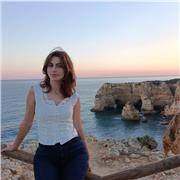 Estudiante universitaria apasionada por las lenguas y la literatura con ganas de impartir clases particulares